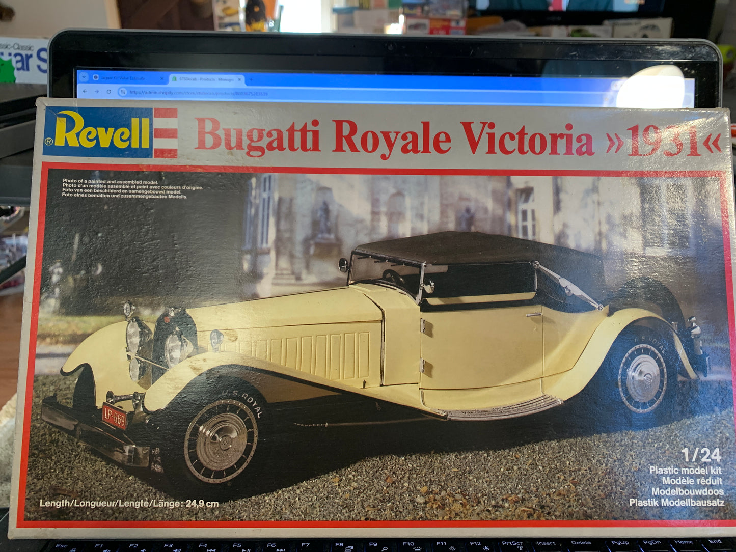 Revell 1931 Bugatti Royale Victoria #7380, 1/24 scale