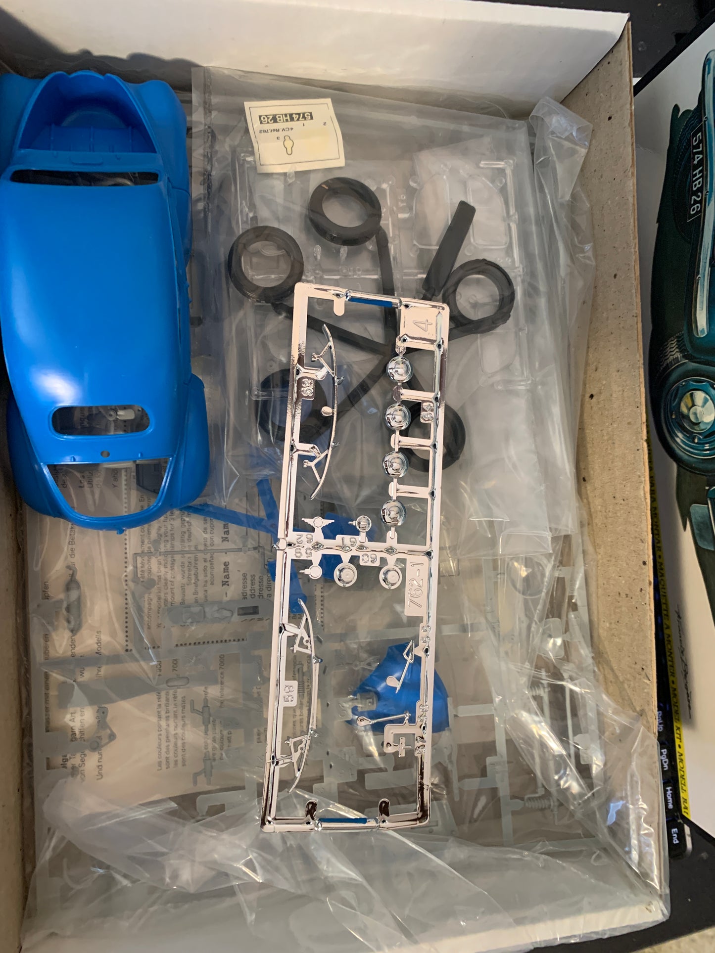 Heller Renault 4CV #762, 1/24 scale