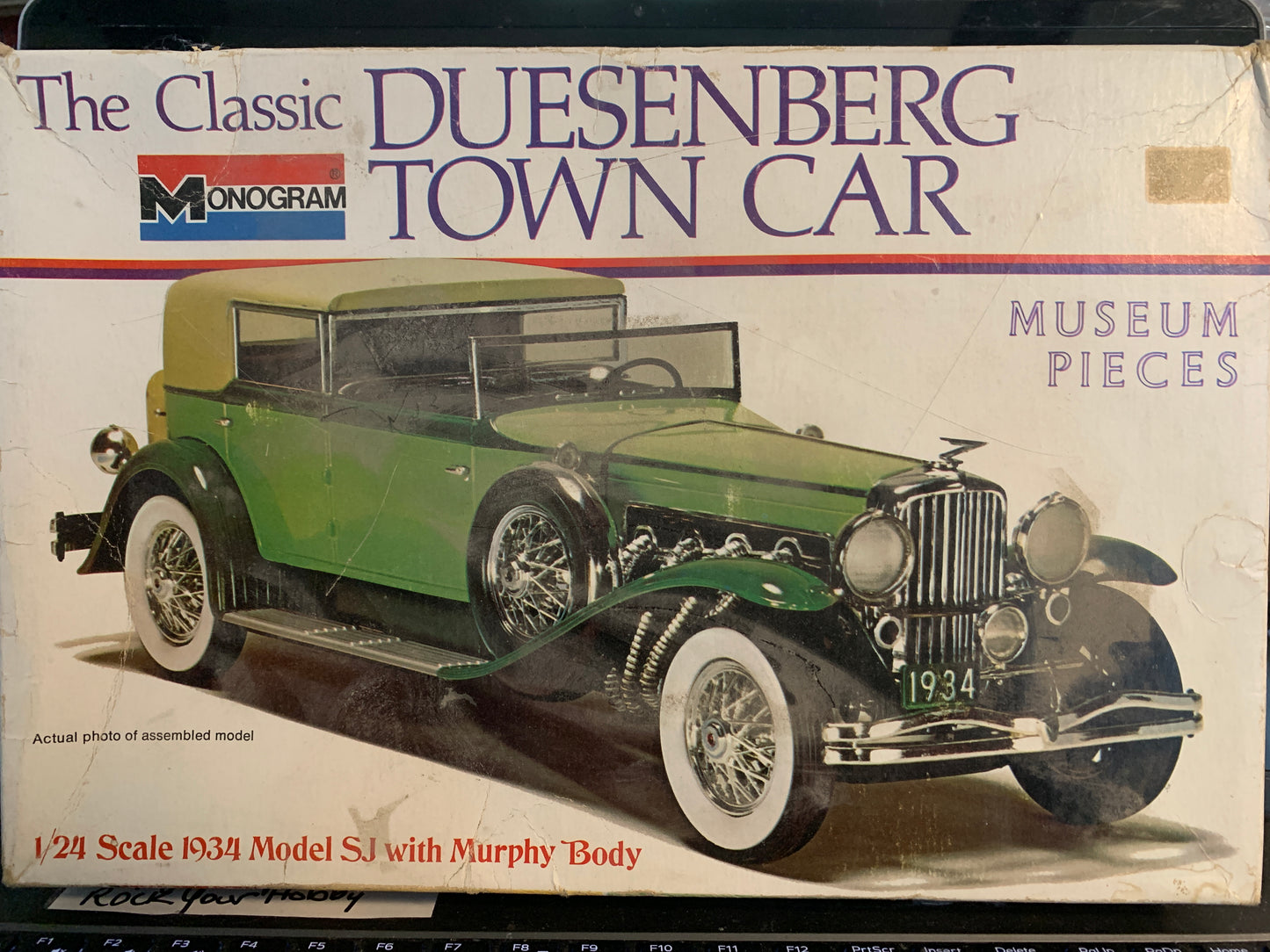 Monogram 1934 Duesenberg Town Car kit #7549, 1/24 scale STARTED