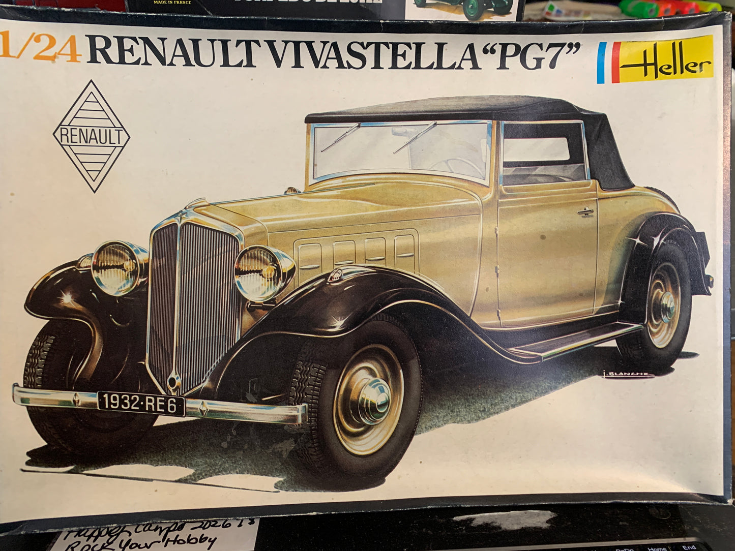 Heller Renault Vivastella PG7 kit #724, 1/24 scale