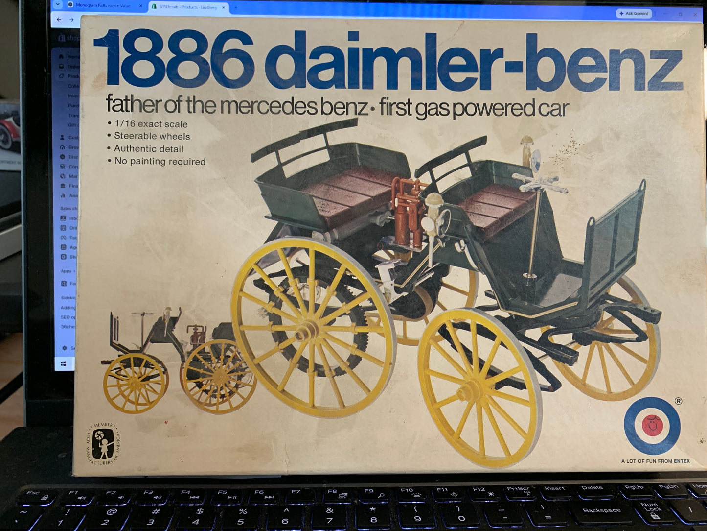 Entex 1886 Daimler-Benz Motor Carriage kit #8468, 1/16 scale, 1970s issue