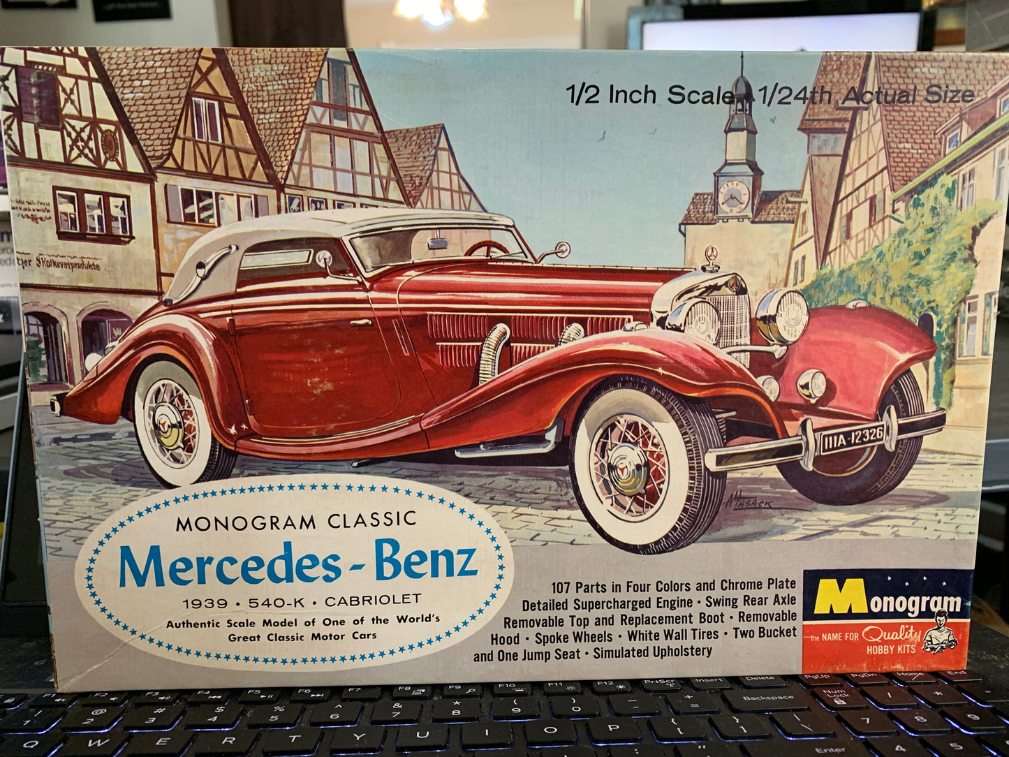 Monogram 1939 Mercedes-Benz 540K Cabriolet kit #PC87-298, 1/24 scale, original 1963 issue
