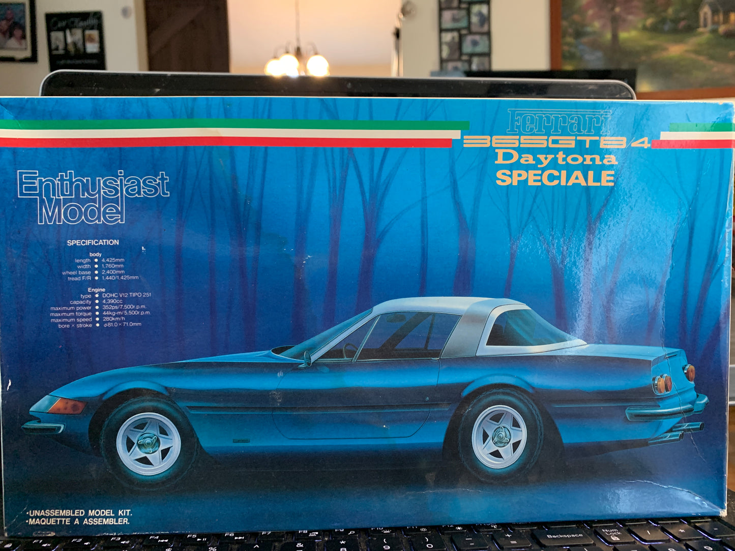 Fujimi Ferrari 365 GTB/4 Daytona Speciale, kit 08102 — 1/24 scale