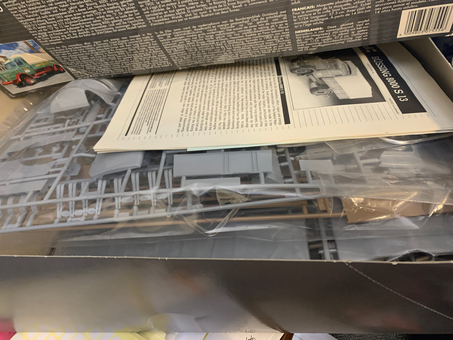 Revell Büssing 8000 S13 kit No. 07555, 1/24 scale