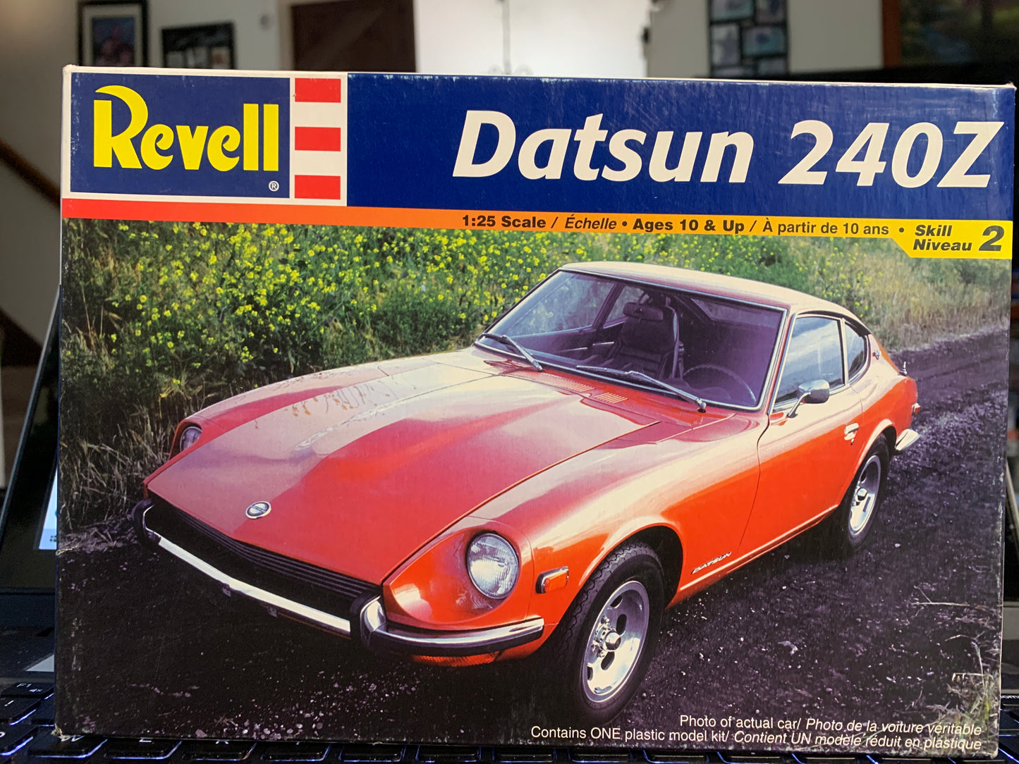 Revell Datsun 240Z kit #85-2392 1/25 scale