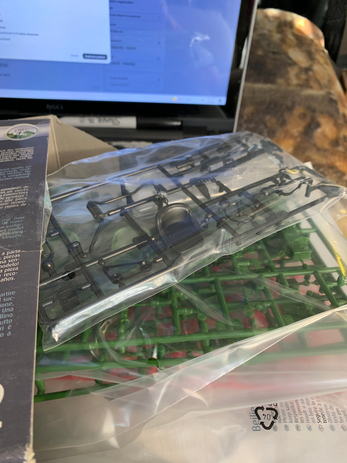 Revell Fendt F20 “Dieselroß” kit #07822 is a 2021 newly tooled 1/24-scale Easy-Click kit