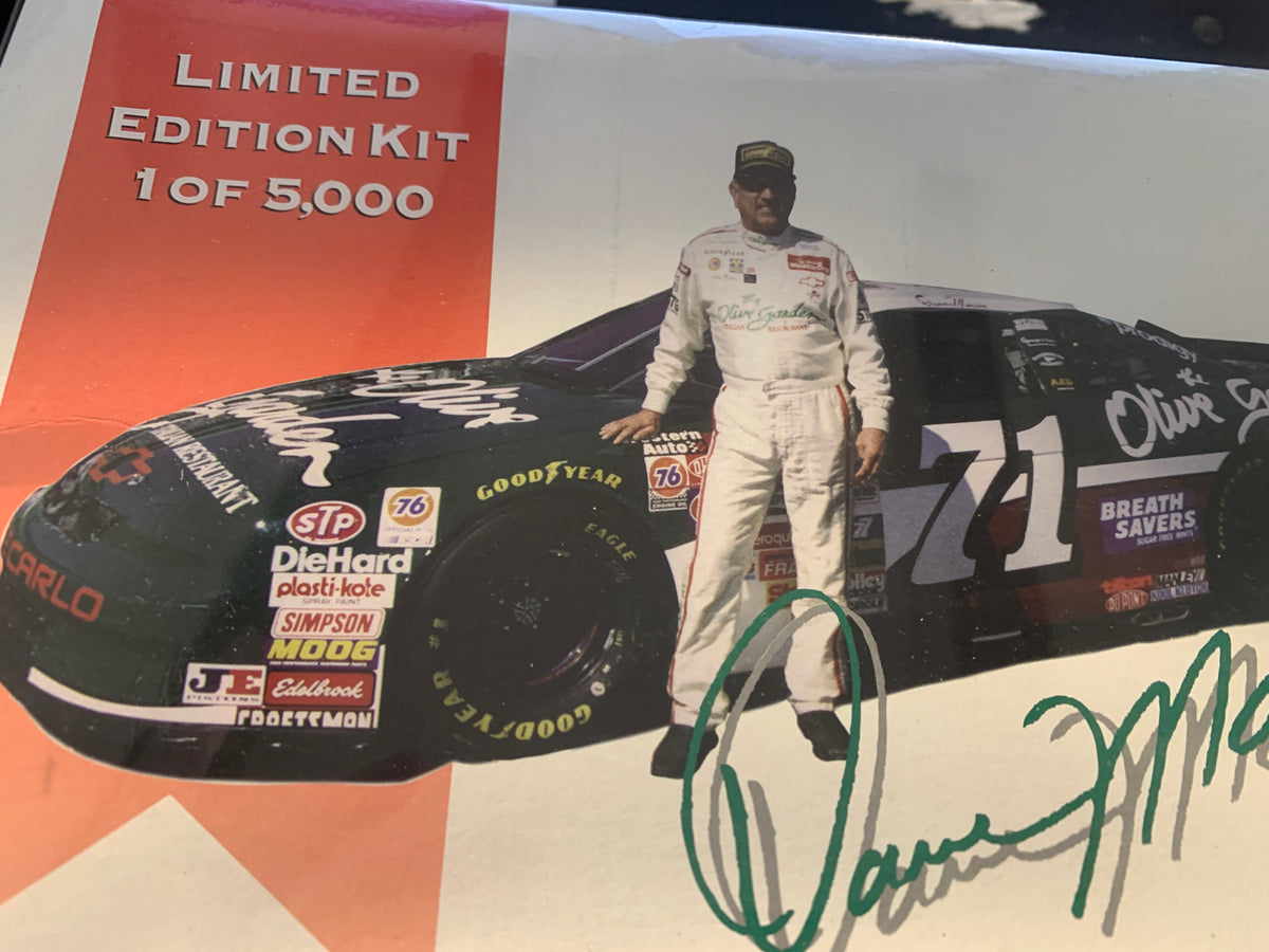 1/24-scale #71 Olive Garden Chevrolet Monte Carlo kit