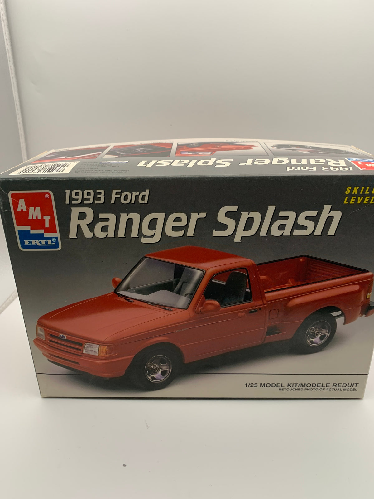 AMT/Ertl 1993 Ford Ranger Splash #8944, 1/25 scale,