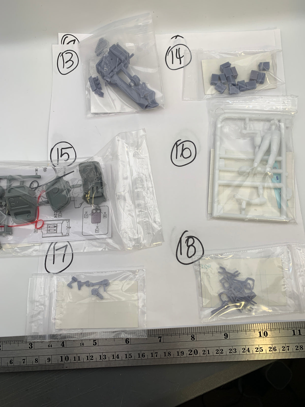 MISC TOOLS & DIORAMA PARTS BAGS